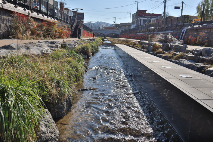 Jemincheon Stream