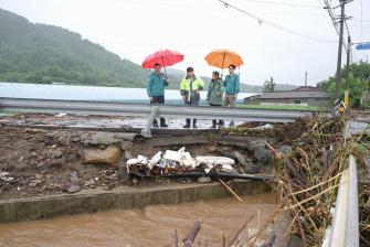 2025년 7월 17일 현장방문-집중호우 피해 현장 방문 [신풍, 유구, 정안, 의당] 이미지