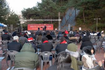 2023년 11월 18일 성탄축하 찬양제 및 성탄 트리 점등식 [곰탑무대] 이미지